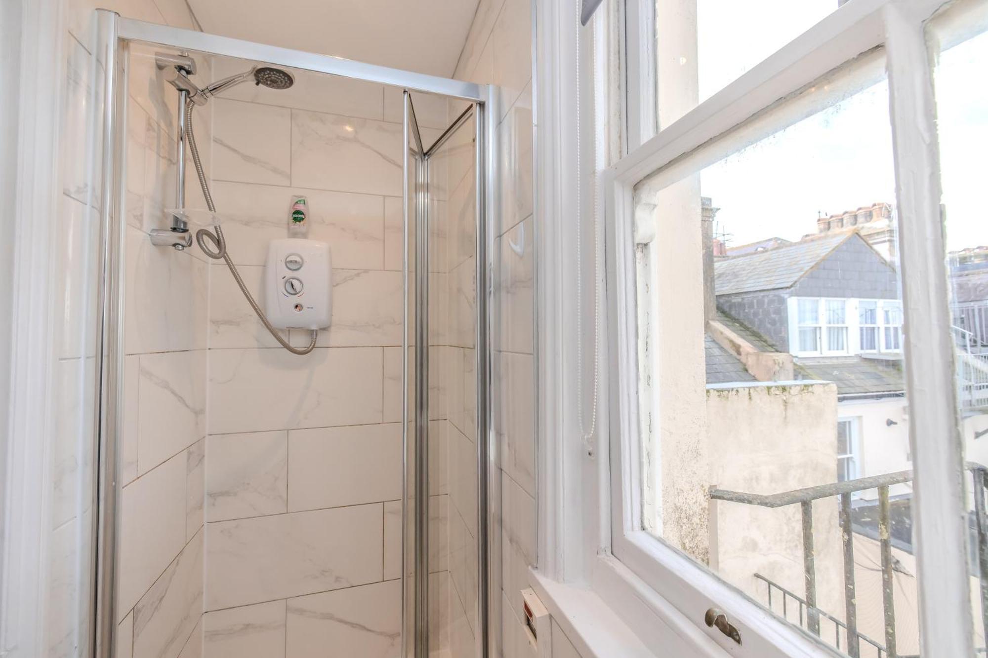 Luxe City Living L 2-Bedroom Flat With Free Parking Brighton Exterior photo